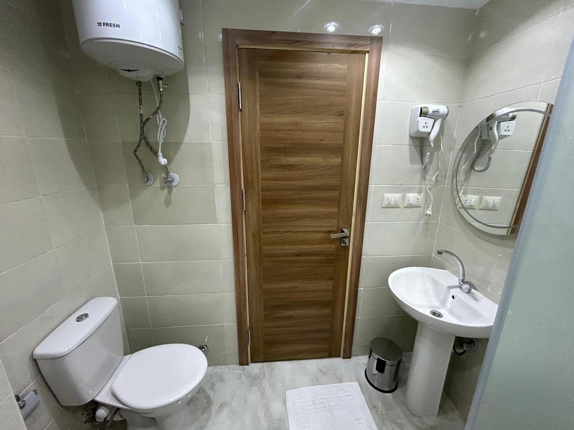 Skyline Luxury Suites 5 Mins From Cairo Airport Exterior foto