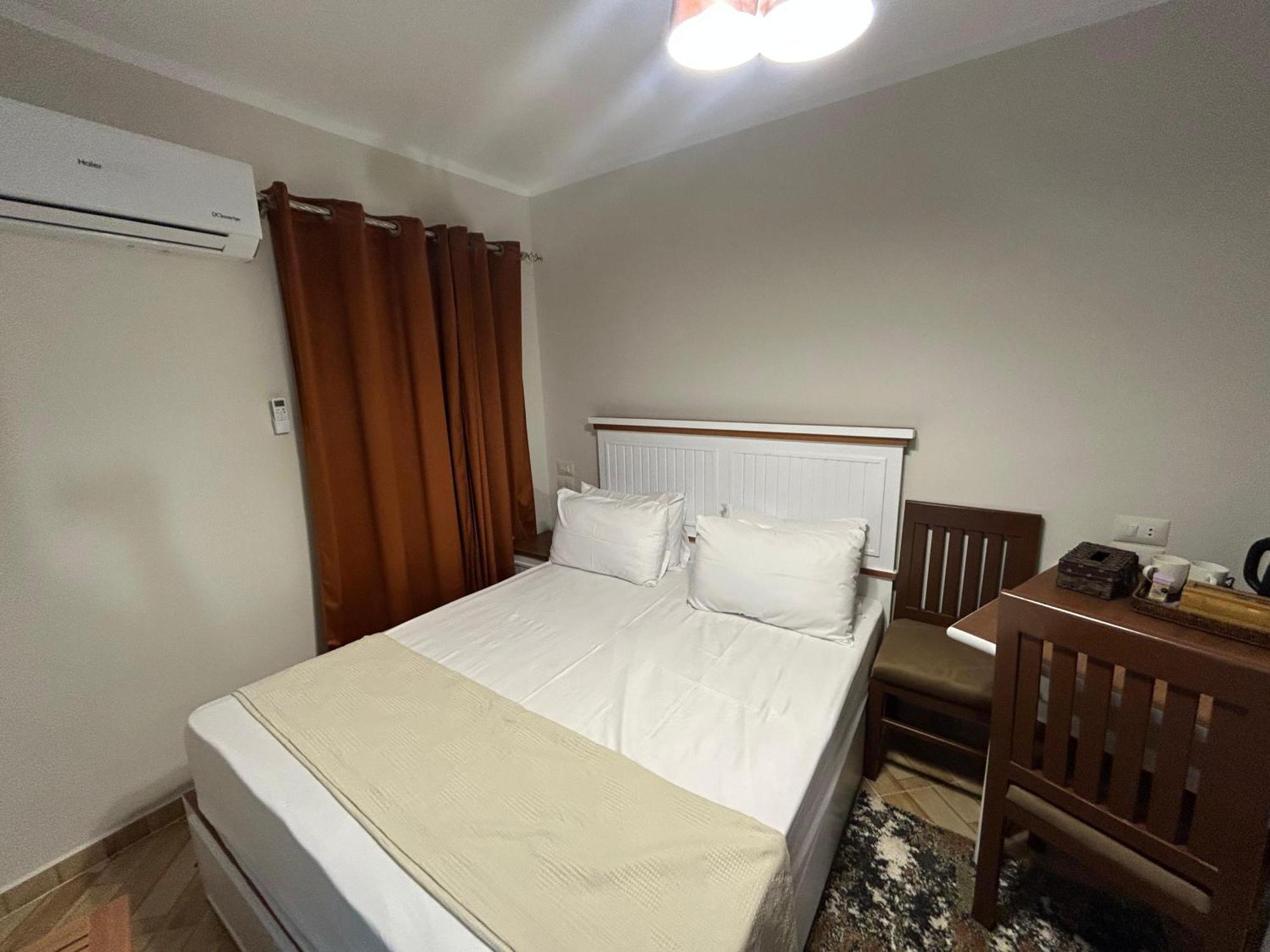 Skyline Luxury Suites 5 Mins From Cairo Airport Exterior foto